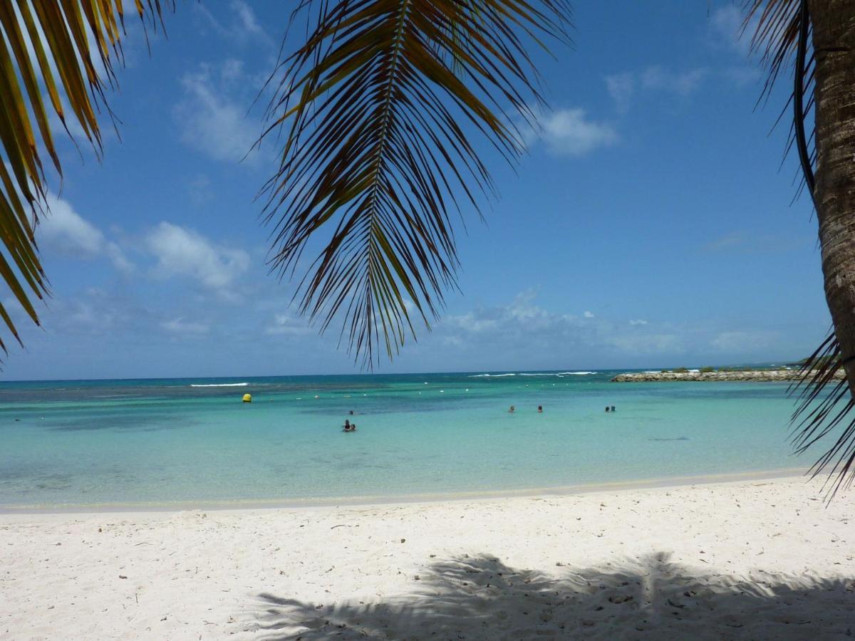 شقة Escapades Ensoleillees - Saint-Francois - Front De Mer Et Piscine المظهر الخارجي الصورة