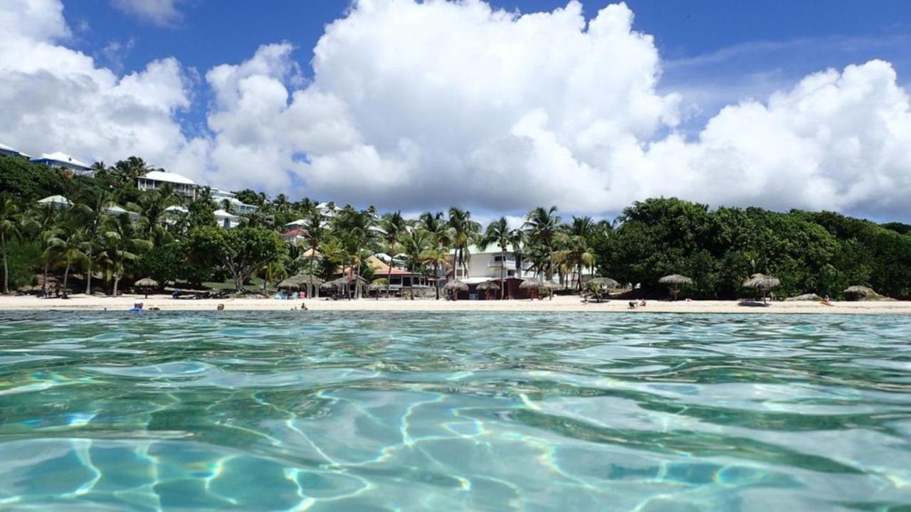 شقة Escapades Ensoleillees - Saint-Francois - Front De Mer Et Piscine المظهر الخارجي الصورة